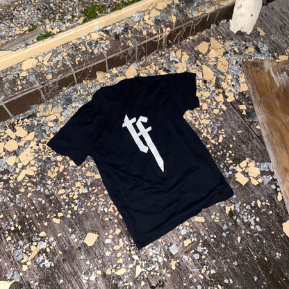 THIRTEEN FIGURES 'BROKEN' SHIRT